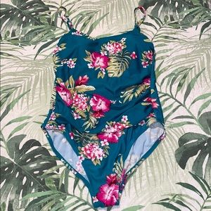 Kona Sol One Piece Swimsuit